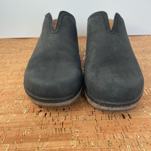Earth Kolia Black Kork Clogs 7.5 - Picture 6 of 8